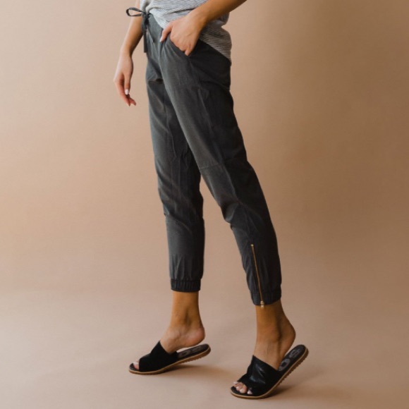 Heather Charcoal Jetsetters - Picture 4 of 6